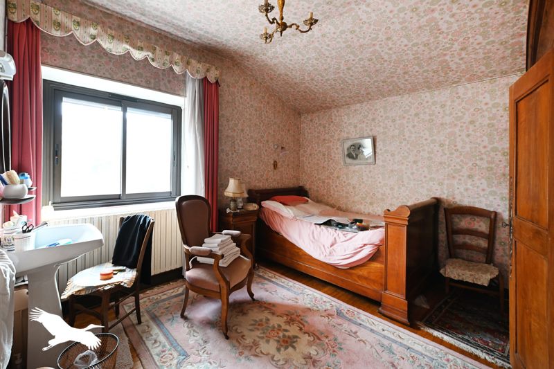 Vente Maison ANGOULEME - 10 pièces -260 m² - (16000)