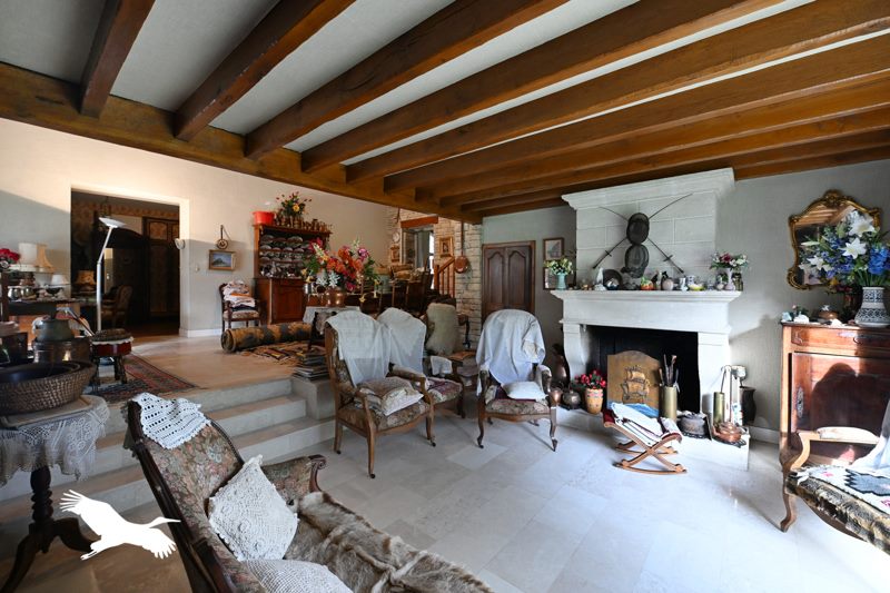 Vente Maison ANGOULEME - 10 pièces -260 m² - (16000)