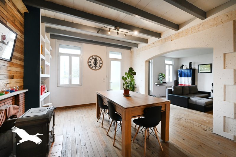 Vente Maison ST MICHEL - 7 pièces -162 m² - (16470)