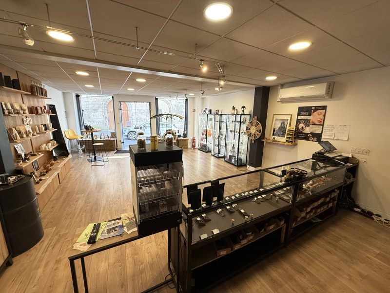 Vente Immeuble ANGOULEME - -  480 m² - (16000)