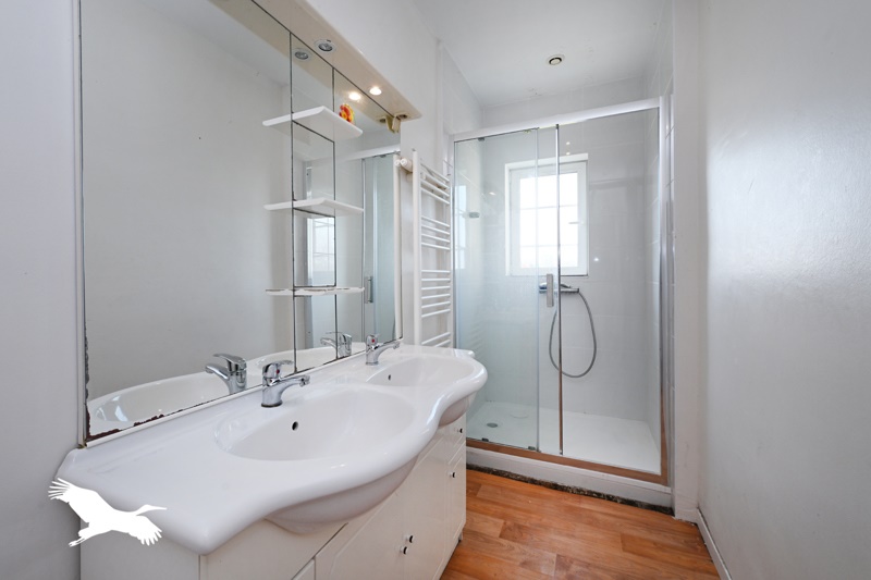 Vente Maison ANGOULEME - 6 pièces -134 m² - (16000)