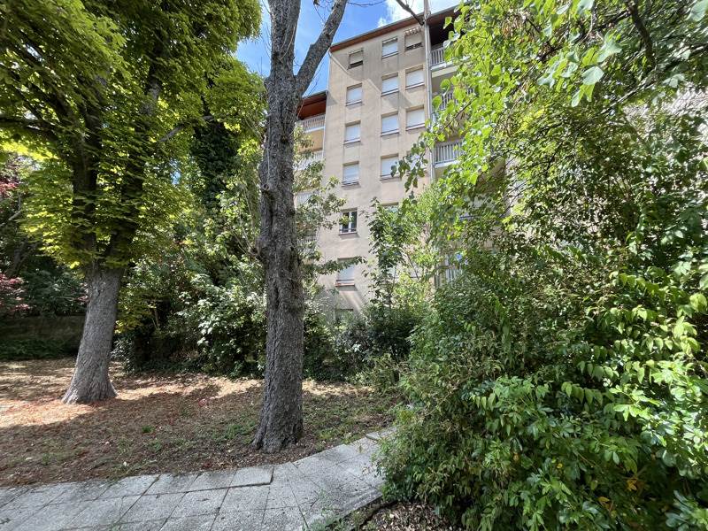 Vente Appartement ANGOULEME - 3 pièces -60 m² - (16000)