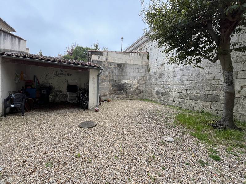 Vente Appartement ANGOULEME - 2 pièces -25 m² - (16000)