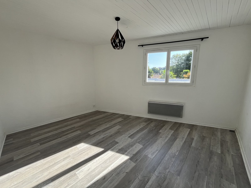 Vente Maison ANGOULEME - 3 pièces -75 m² - (16000)