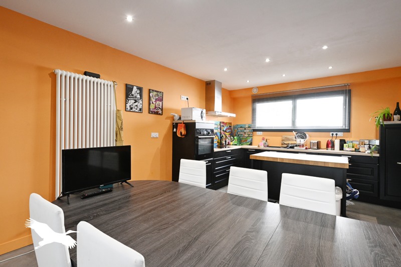Vente Appartement ANGOULEME - 3 pièces -112 m² - (16000)
