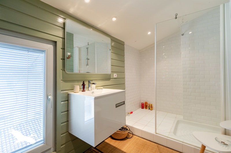Vente Maison ANGOULEME - 6 pièces -209 m² - (16000)