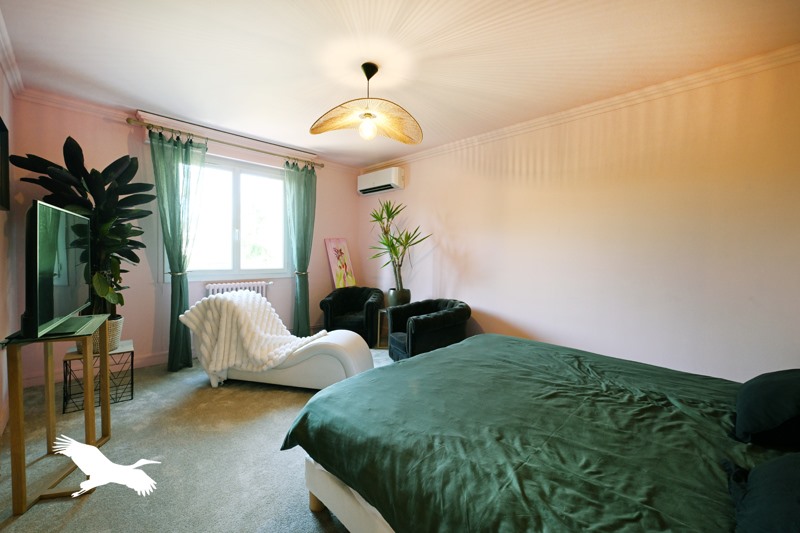 Vente Maison ANGOULEME - 7 pièces -230 m² - (16000)