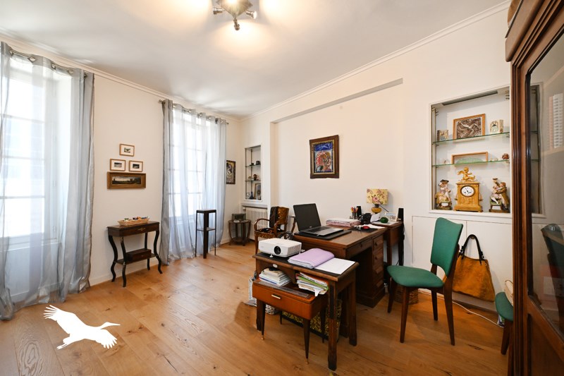 Vente Maison ANGOULEME - 5 pièces -167 m² - (16000)