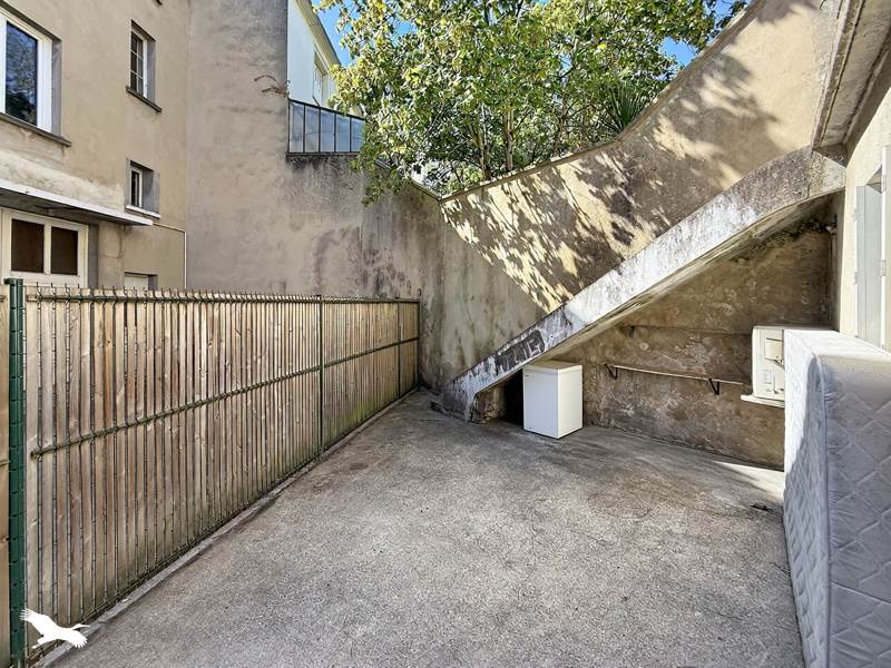 Vente Immeuble ANGOULEME - -  251 m² - (16000)