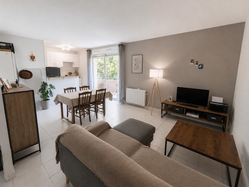 Vente Appartement ST MICHEL - 2 pièces -48,7 m² - (16470)