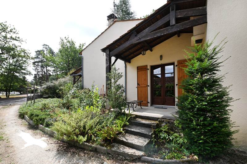 Vente Maison Puymoyen 16400 5 pièces - 141 m²