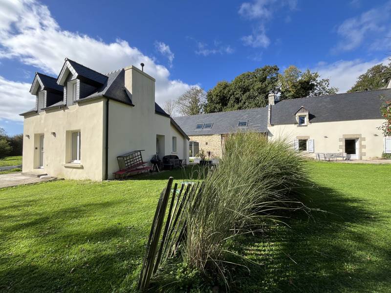 Vente Maison PLOVAN - 9 pièces -296 m² - (29720)