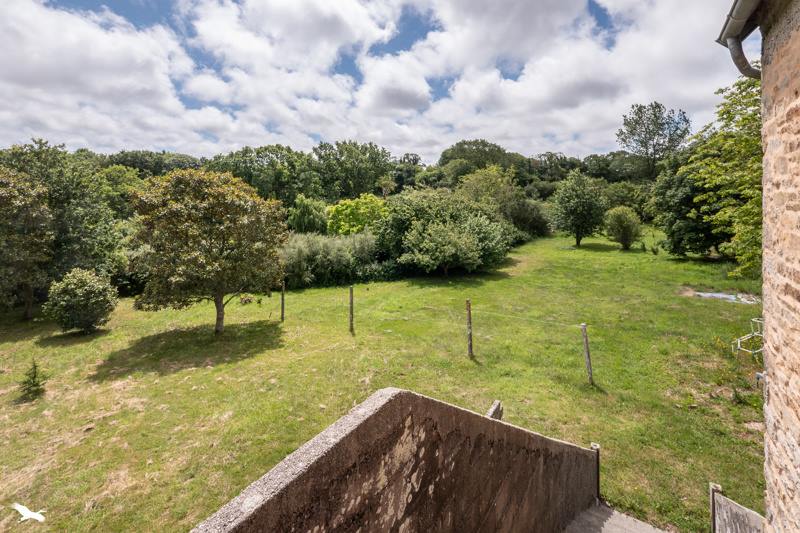 Vente Maison PEUMERIT - 8 pièces -300 m² - (29710)