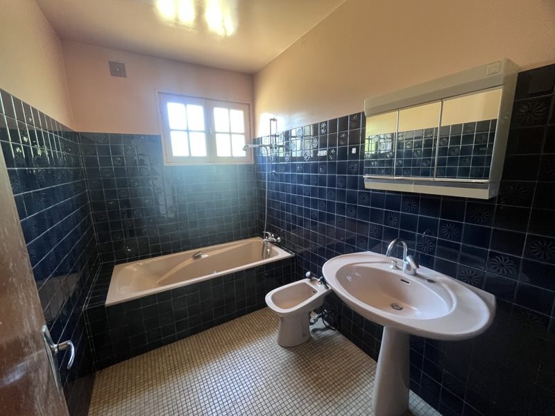 Vente Maison PEUMERIT - 7 pièces -135 m² - (29710)