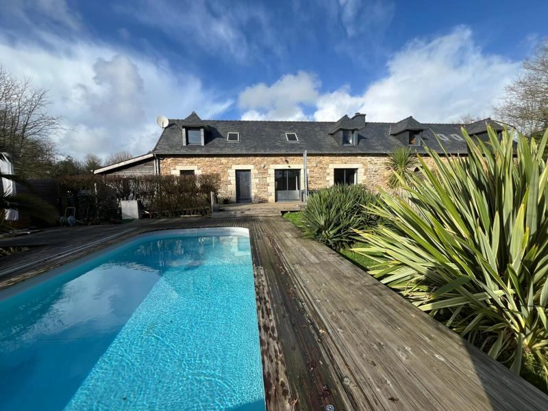 Vente Maison RIEC SUR BELON - 7 pièces -210 m² - (29340)