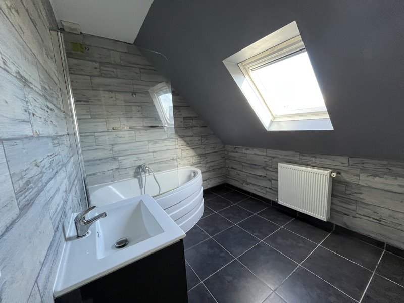 Vente Maison PLEUVEN - 5 pièces -120 m² - (29170)