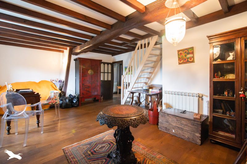 Vente Maison BERGOUEY VIELLENAVE - 5 pièces -142 m² - (64270)