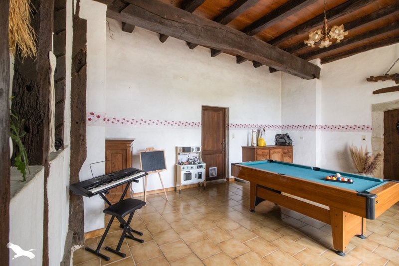 Vente Maison LABATUT - 6 pièces -240 m² - (40300)