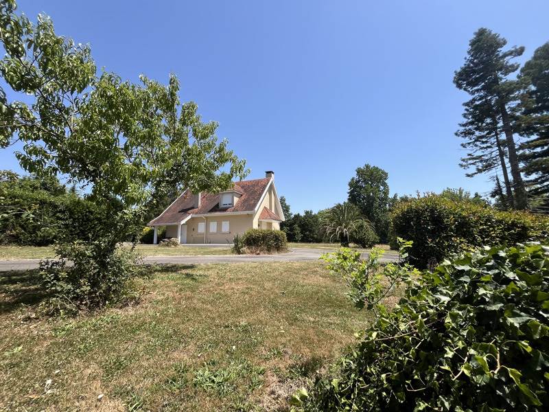 Vente Maison ST LON LES MINES - 5 pièces -122 m² - (40300)