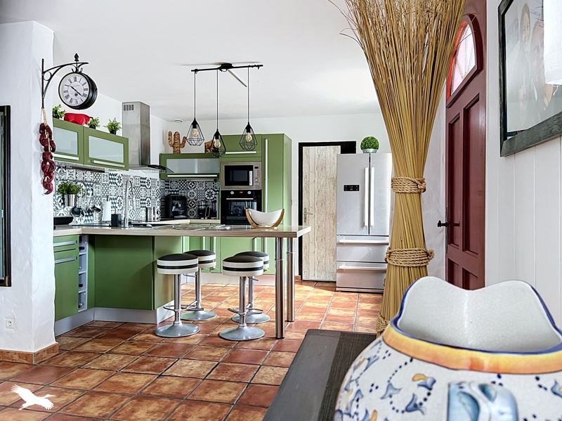 Vente Maison HASPARREN - 8 pièces -175 m² - (64240)