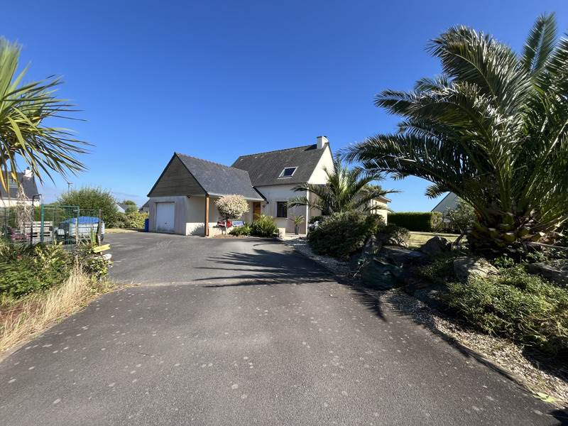 Vente Maison CONFORT MEILARS - 6 pièces -130 m² - (29790)