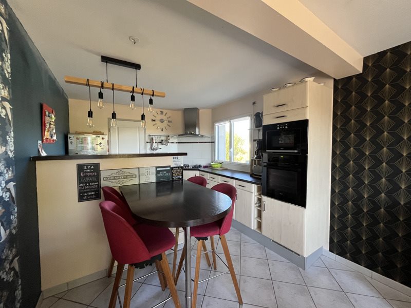 Vente Maison CONFORT MEILARS - 6 pièces -130 m² - (29790)