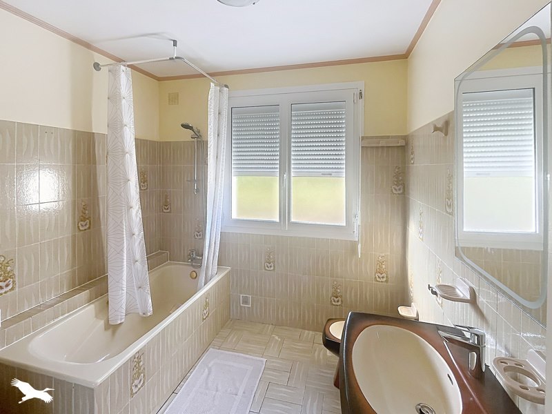 Vente Maison PLOGOFF - 4 pièces -121 m² - (29770)