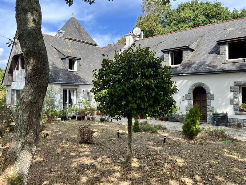 Vente Maison MAHALON - 11 pièces -420 m² - (29790)