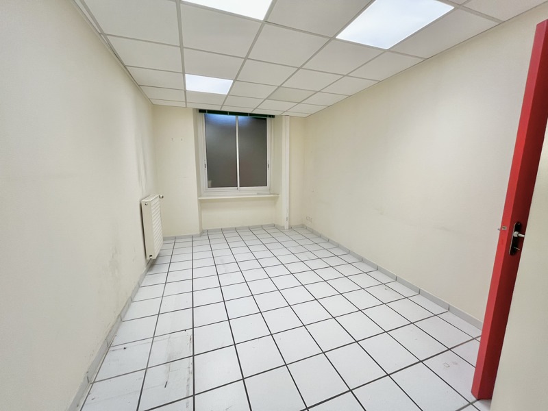 Vente Immeuble CARHAIX PLOUGUER - -  140 m² - (29270)