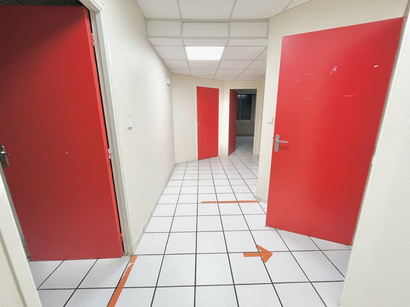 Vente Immeuble CARHAIX PLOUGUER - -  140 m² - (29270)