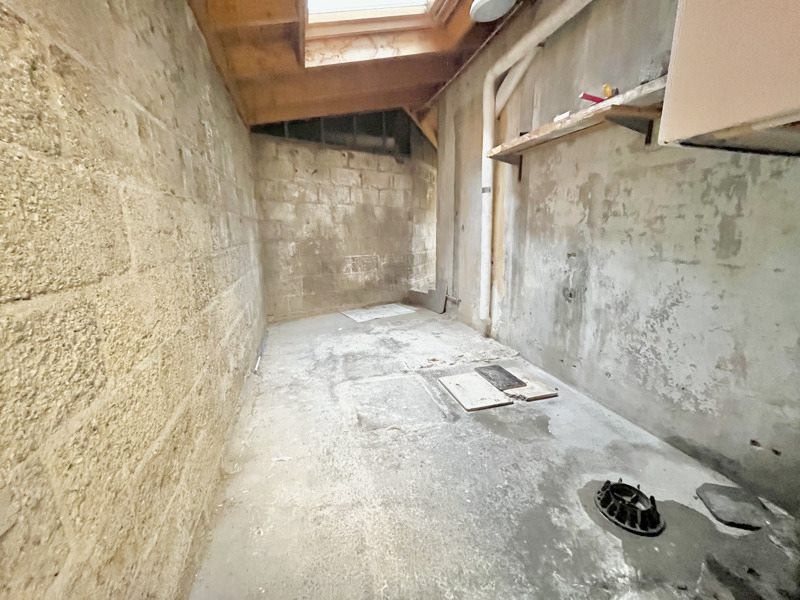 Vente Immeuble CARHAIX PLOUGUER - -  140 m² - (29270)