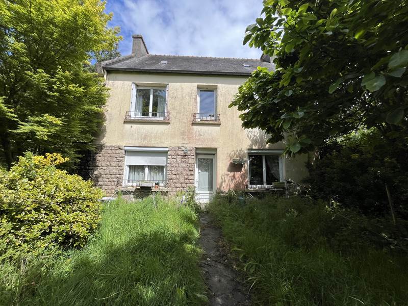 Vente Maison ST HERNIN - 5 pièces -109 m² - (29270)