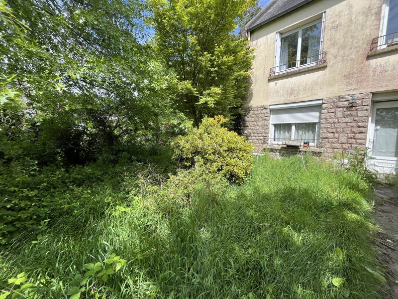 Vente Maison ST HERNIN - 5 pièces -109 m² - (29270)