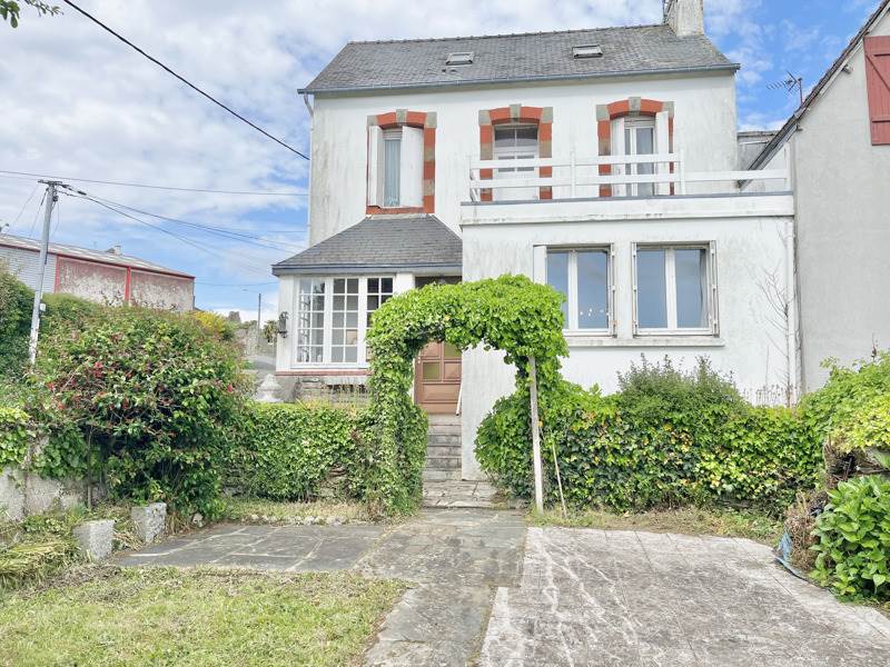 Vente Maison CARHAIX PLOUGUER - 5 pièces -103 m² - (29270)