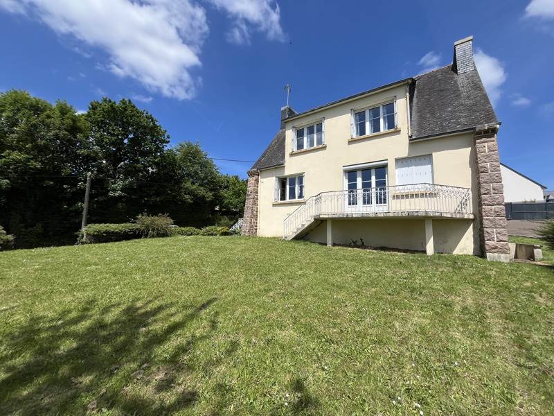 Vente Maison CARHAIX PLOUGUER - 5 pièces -117 m² - (29270)
