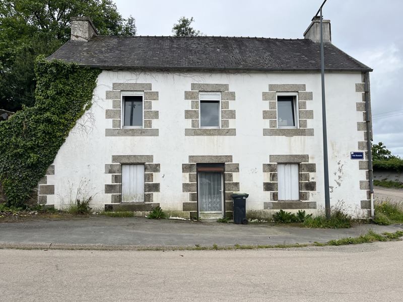 Vente Maison POULLAOUEN - 3 pièces -122 m² - (29246)