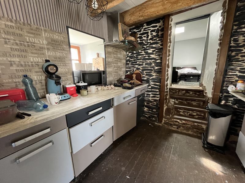 Vente Maison ST HERNIN - 4 pièces -86 m² - (29270)