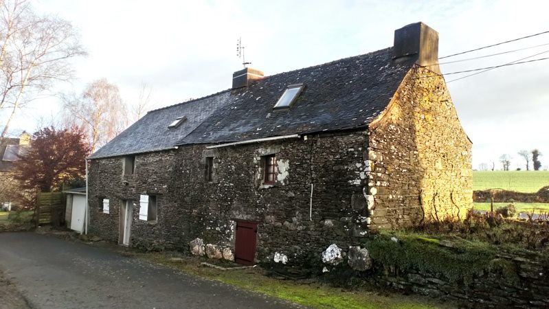 Vente Maison ST HERNIN - 4 pièces -86 m² - (29270)