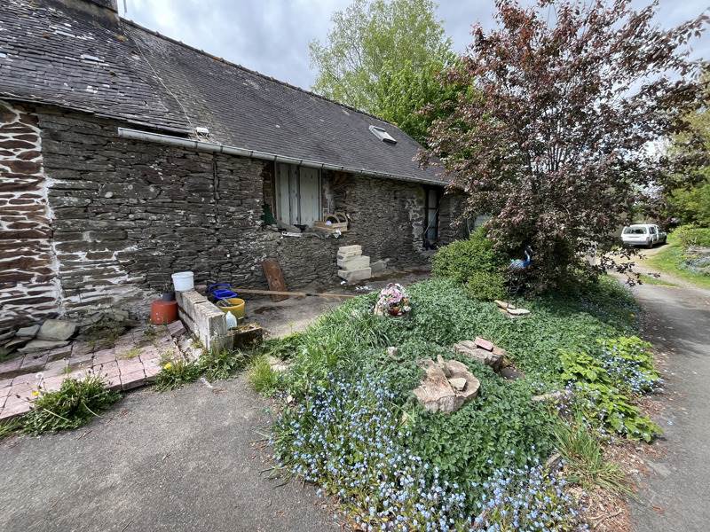 Vente Maison ST HERNIN - 4 pièces -86 m² - (29270)