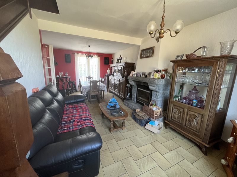Vente Maison POULLAOUEN - 6 pièces -106 m² - (29246)