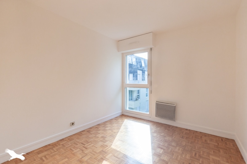 Vente Appartement LA GARENNE COLOMBES - 3 pièces -68 m² - (92250)