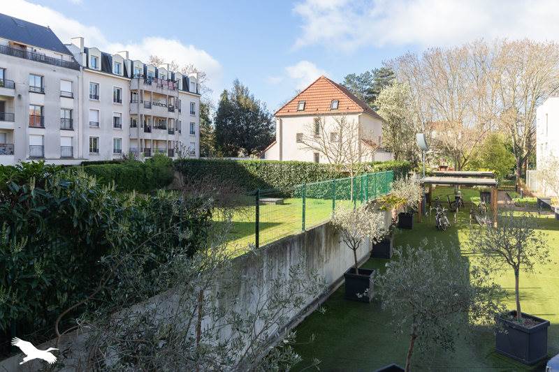 Vente Appartement LA GARENNE COLOMBES - 3 pièces -82 m² - (92250)