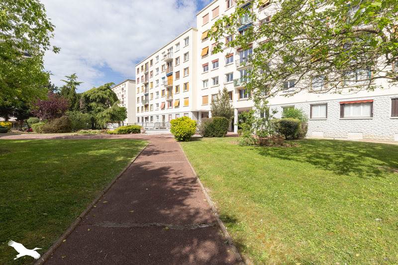 Vente Appartement LA GARENNE COLOMBES - 3 pièces -55 m² - (92250)
