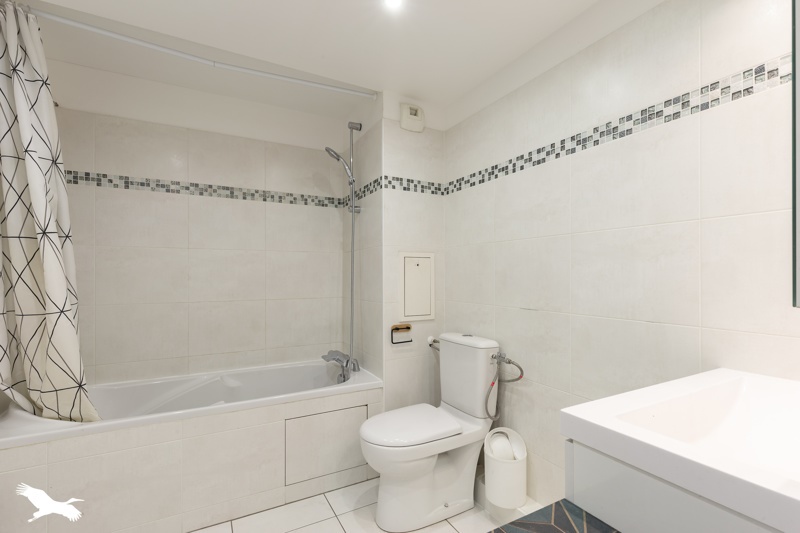 Vente Appartement LA GARENNE COLOMBES - 5 pièces -110 m² - (92250)
