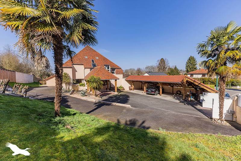 Vente Maison IDRON - 6 pièces -264 m² - (64320)