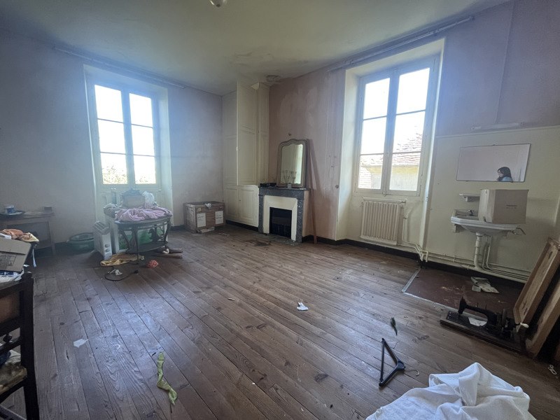 Vente Maison LAGOR - 8 pièces -260 m² - (64150)