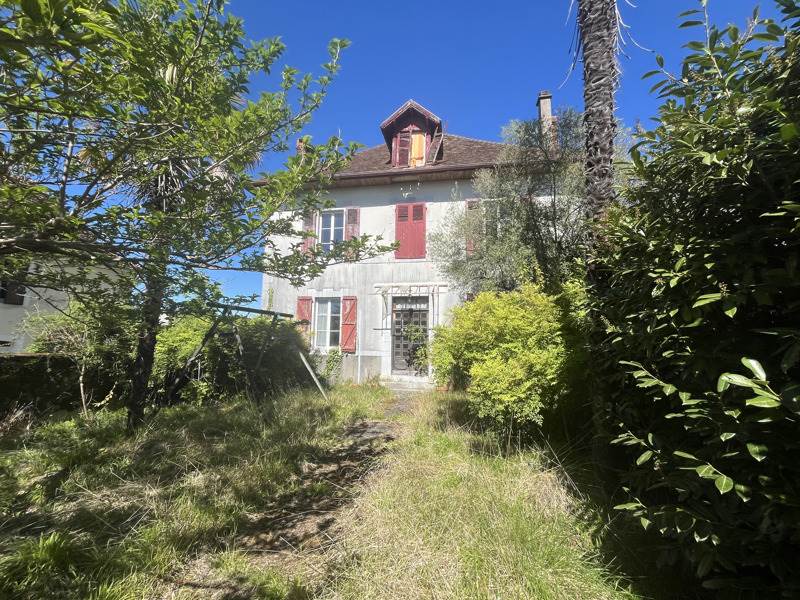 Vente Maison LAGOR - 8 pièces -260 m² - (64150)