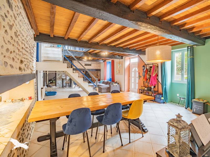 Vente Maison LABASTIDE MONREJEAU 64170 6 pièces - 215 m²