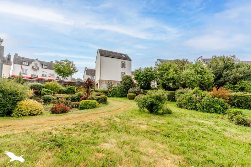 Vente Maison PONT DE BUIS LES QUIMERCH - 11 pièces -345 m² - (29590)