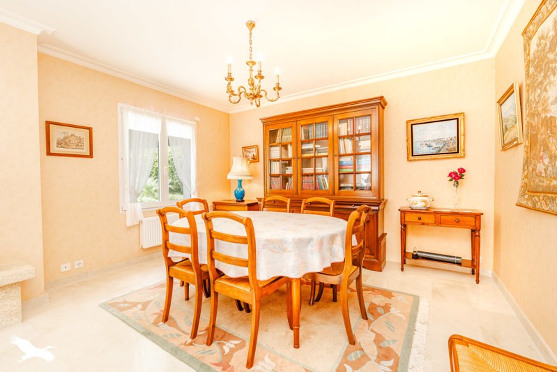 Vente Maison CHATEAULIN - 8 pièces -172 m² - (29150)